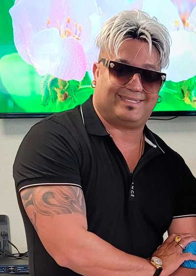 Foto del Presidente de Renacer